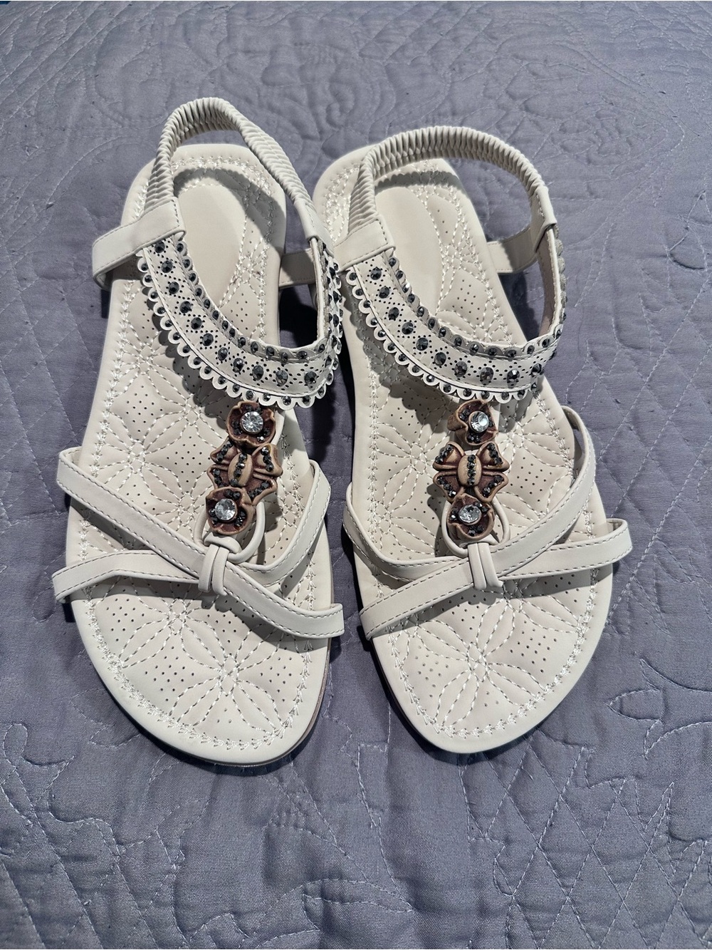 Alicegana Dressy Sandals Comfortable Jeweled Bohemian Flats Sandals,Beige
